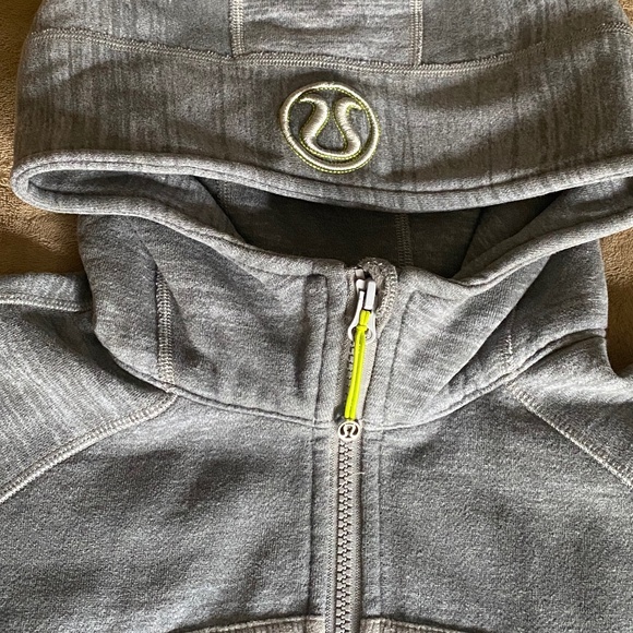 lululemon athletica Scuba Hoodie - Picture 2 of 8